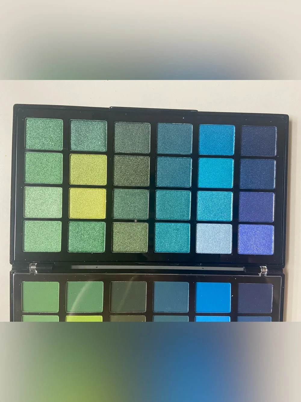 Revolution Colour Book 05 Eyeshadow Palette Blue/Green Brand New Never Used